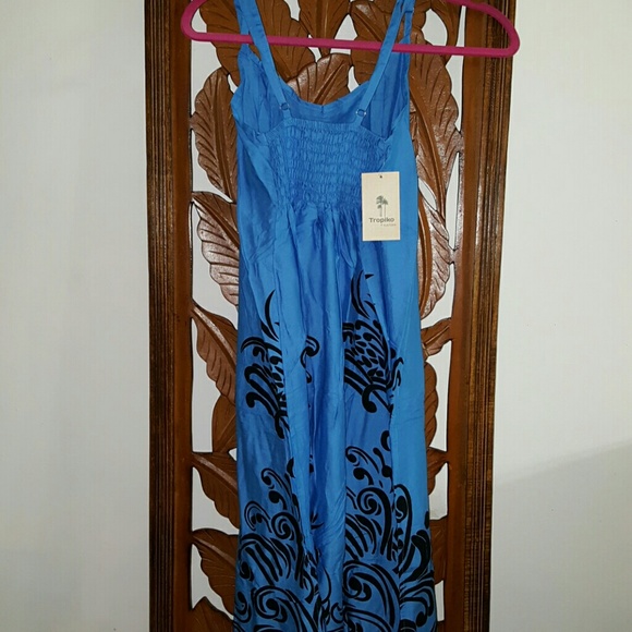 Summer dress - Picture 2 of 8